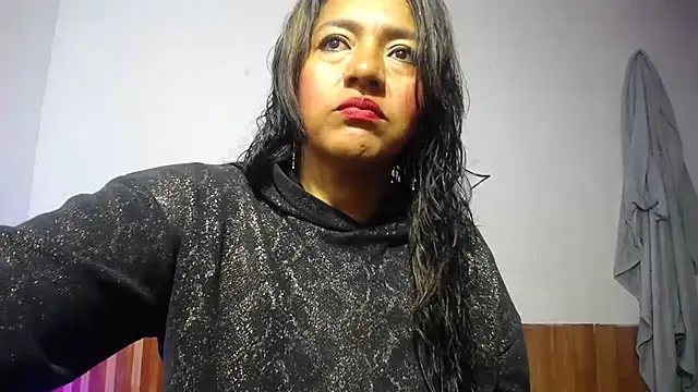 daleska ayala 1 online show from 02/23/25, 09:59