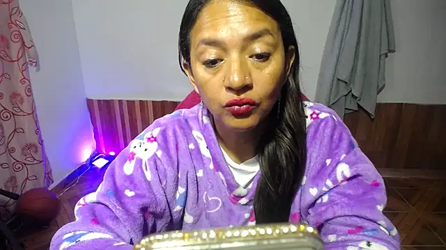 daleska ayala 1 online show from 02/25/25, 11:30