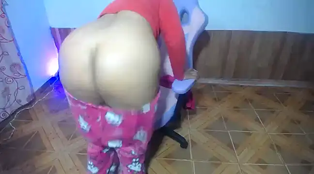 daleska ayala 1 online show from 03/01/25, 11:26