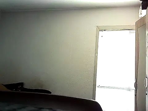 Snapshot of Yardie_bone chatting on 03/04/25, 08:02 Yardie bone online show from 03/04/25, 08:02