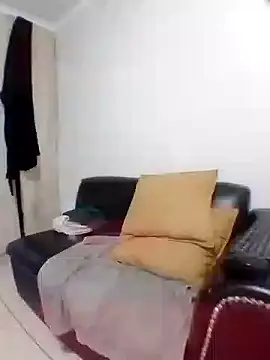 Yardie bone online show from 10/15/25, 01:44