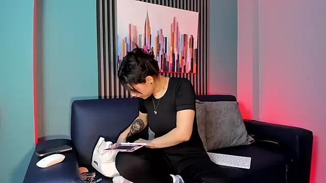 emily roberts1 online show from 10/02/25, 01:07