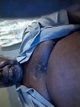 macnificent1fr online show from 10/03/25, 01:57