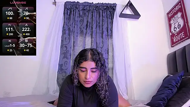 Snapshot of Alizon_1 chatting on 02/10/25, 08:21 Alizon 1 online show from 02/10/25, 08:21