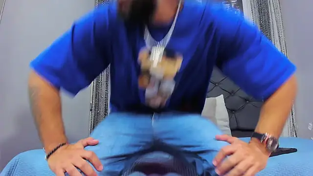 Thiagogomez online show from 12/04/24, 12:25