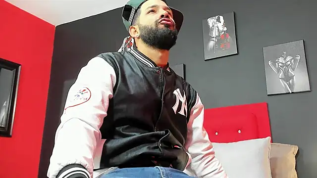 Thiagogomez online show from 03/12/25, 12:26