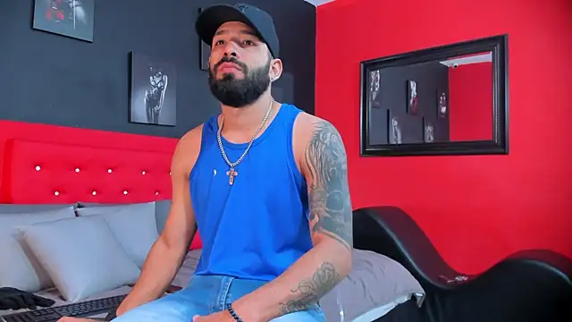 Thiagogomez online show from 09/13/25, 12:27