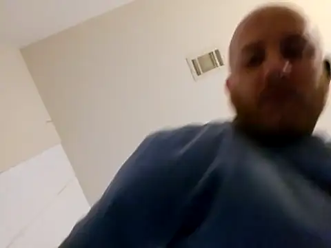 Hydro-Blastz online show from 04/17/26, 03:48