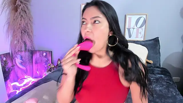 Snapshot of kissacute chatting on 12/15/24, 12:38 kissacute online show from 12/15/24, 12:38