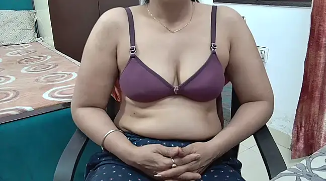 Snapshot of bhabhisexxy_880 chatting on 03/10/25, 04:03 bhabhisexxy 880 online show from 03/10/25, 04:03