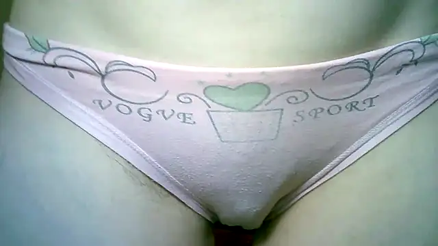 VikkyVikiss online show from 09/25/25, 04:11