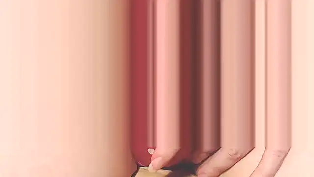 Snapshot of VikkyVikiss chatting on 03/15/26, 08:37 VikkyVikiss online show from 03/15/26, 08:37