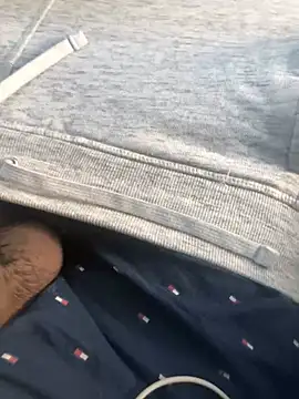 Snapshot of Lun4chuut chatting on 03/01/25, 02:02 Lun4chuut online show from 03/01/25, 02:02