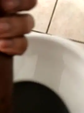 Snapshot of Lun4chuut chatting on 12/17/25, 06:14 Lun4chuut online show from 12/17/25, 06:14