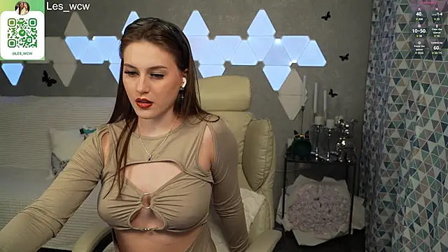Snapshot of HarleyDeess chatting on 01/25/25, 09:14 HarleyDeess online show from 01/25/25, 09:14