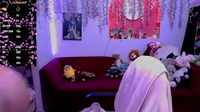 Snapshot of ValentinaMiller_ chatting on 06/24/26, 07:57 ValentinaMiller online show from 06/24/26, 07:57