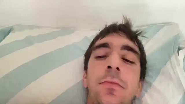 Snapshot of christ963 chatting on 10/28/25, 01:25 christ963 online show from 10/28/25, 01:25