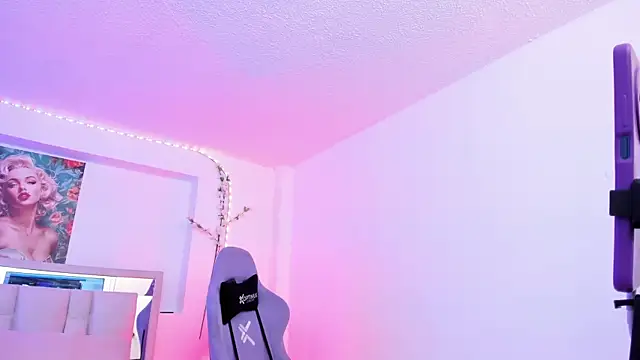 Samanta roberts1 online show from 11/22/25, 12:48