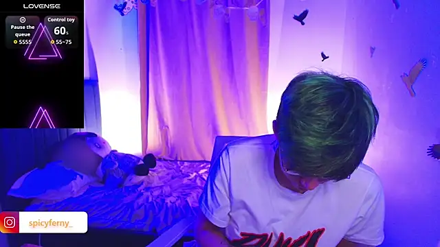 9 Fernanda 9 online show from 10/27/25, 08:07