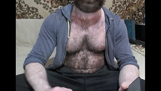Snapshot of AlanStrongs chatting on 02/07/26, 01:26 AlanStrongs online show from 02/07/26, 01:26