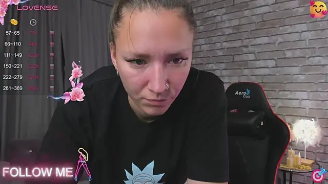 SarahCoksss online show from 10/09/25, 01:03