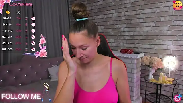 SarahCoksss online show from 10/10/25, 12:42