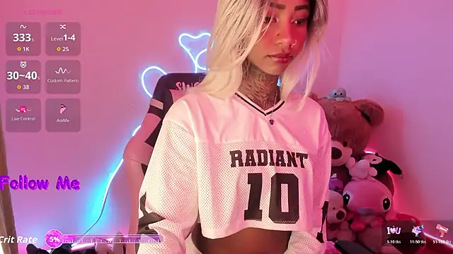 Snapshot of AshantiiSweet chatting on 02/14/26, 12:46 AshantiiSweet online show from 02/14/26, 12:46