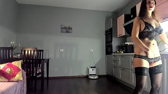 missbenz online show from 01/29/25, 02:32