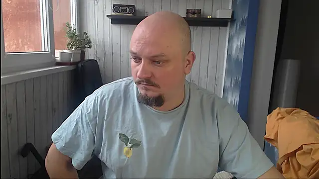 Snapshot of Pandasky chatting on 02/09/25, 07:27 Pandasky online show from 02/09/25, 07:27
