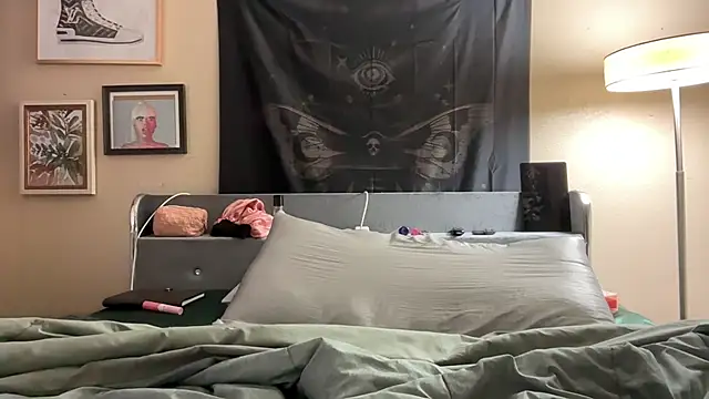 Yagurl  west online show from 01/21/25, 12:25