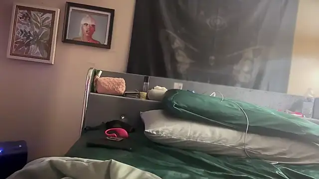 Yagurl  west online show from 02/06/25, 03:16