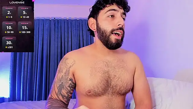 Snapshot of leo_thewolf_ chatting on 10/16/25, 07:26 leo thewolf online show from 10/16/25, 07:26