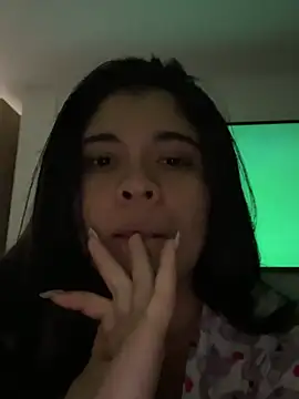ambar-adaams online show from 04/30/26, 04:19