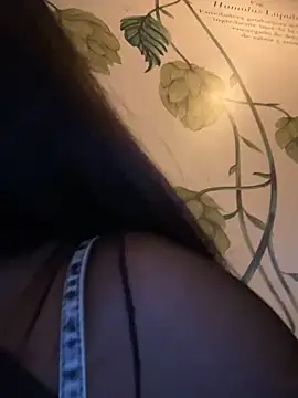 ambar-adaams online show from 05/14/26, 01:23