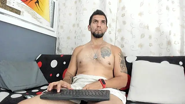 JULESLAKES online show from 11/16/25, 03:56