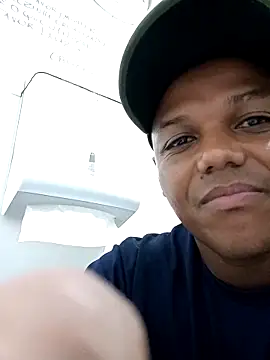 Snapshot of Mailsonp chatting on 02/11/26, 08:25 Mailsonp online show from 02/11/26, 08:25