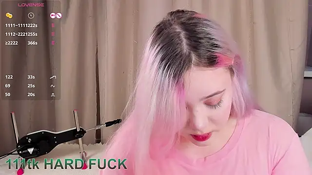 Snapshot of __KawaiiYuki__ chatting on 01/03/25, 08:43   KawaiiYuki   online show from 01/03/25, 08:43