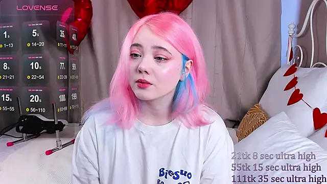 Snapshot of __KawaiiYuki__ chatting on 02/10/25, 08:42   KawaiiYuki   online show from 02/10/25, 08:42