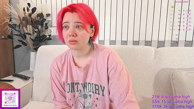   KawaiiYuki   online show from 11/07/25, 06:35