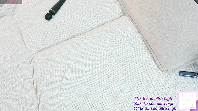   KawaiiYuki   online show from 06/19/26, 04:17