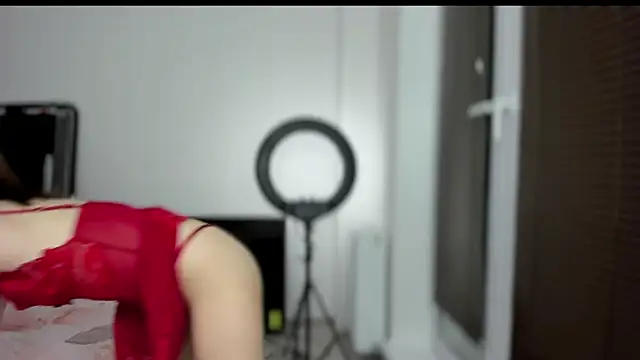 Snapshot of sarahphyllis chatting on 03/08/25, 01:39 sarahphyllis online show from 03/08/25, 01:39