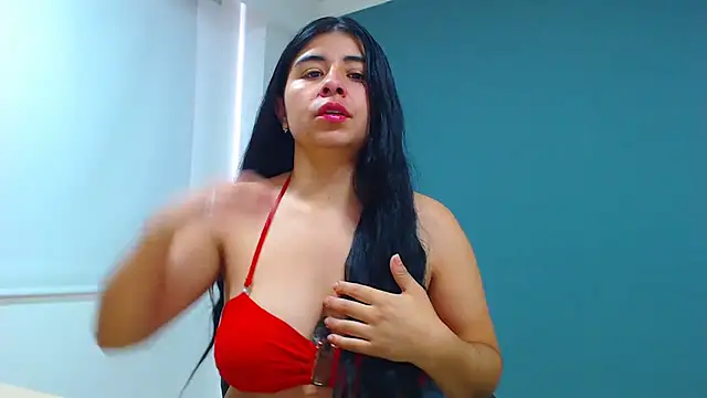 Snapshot of danna-_roouss chatting on 09/27/25, 02:55 danna- roouss online show from 09/27/25, 02:55