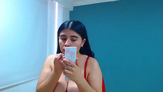 Snapshot of danna-_roouss chatting on 02/11/26, 03:17 danna- roouss online show from 02/11/26, 03:17