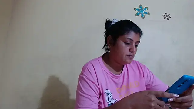 Snapshot of AlyDenalioficial chatting on 01/16/25, 02:30 AlyDenalioficial online show from 01/16/25, 02:30