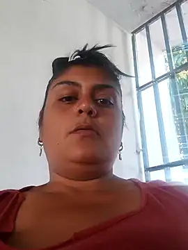 Snapshot of AlyDenalioficial chatting on 02/01/25, 04:54 AlyDenalioficial online show from 02/01/25, 04:54