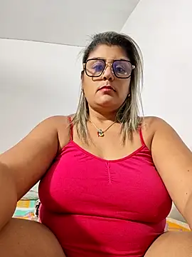 Snapshot of AlyDenalioficial chatting on 04/07/26, 03:12 AlyDenalioficial online show from 04/07/26, 03:12