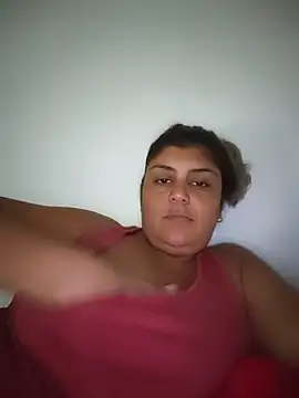 Snapshot of AlyDenalioficial chatting on 06/05/26, 06:24 AlyDenalioficial online show from 06/05/26, 06:24
