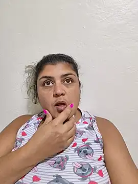 Snapshot of AlyDenalioficial chatting on 07/19/26, 04:22 AlyDenalioficial online show from 07/19/26, 04:22