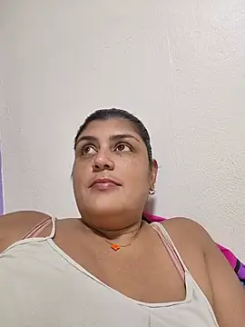 Snapshot of AlyDenalioficial chatting on 07/26/26, 04:25 AlyDenalioficial online show from 07/26/26, 04:25