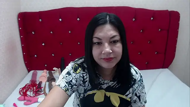 Snapshot of AdaFawxx chatting on 09/19/25, 04:03 AdaFawxx online show from 09/19/25, 04:03